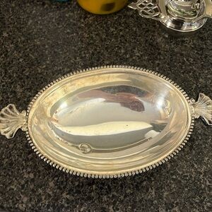 Vintage Silver plated oval bowl 6”